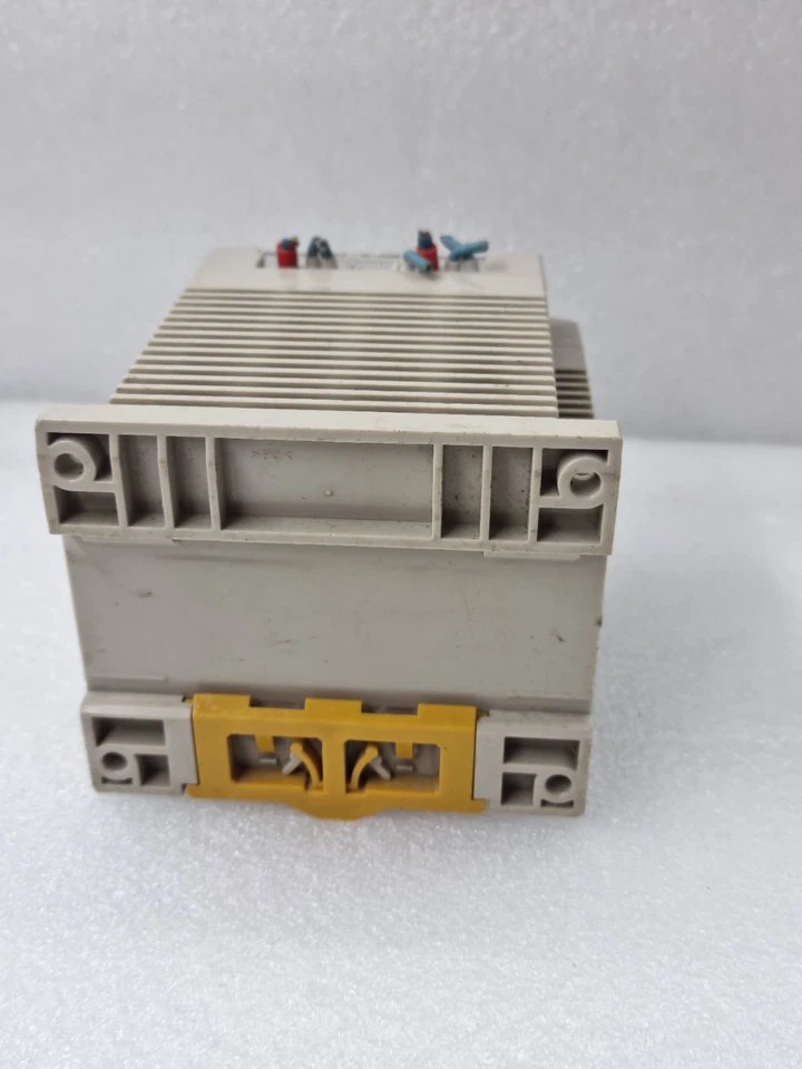 OMRON S82K-05024 24VDC 2.1A INDUSTRIAL POWER SUPPLY